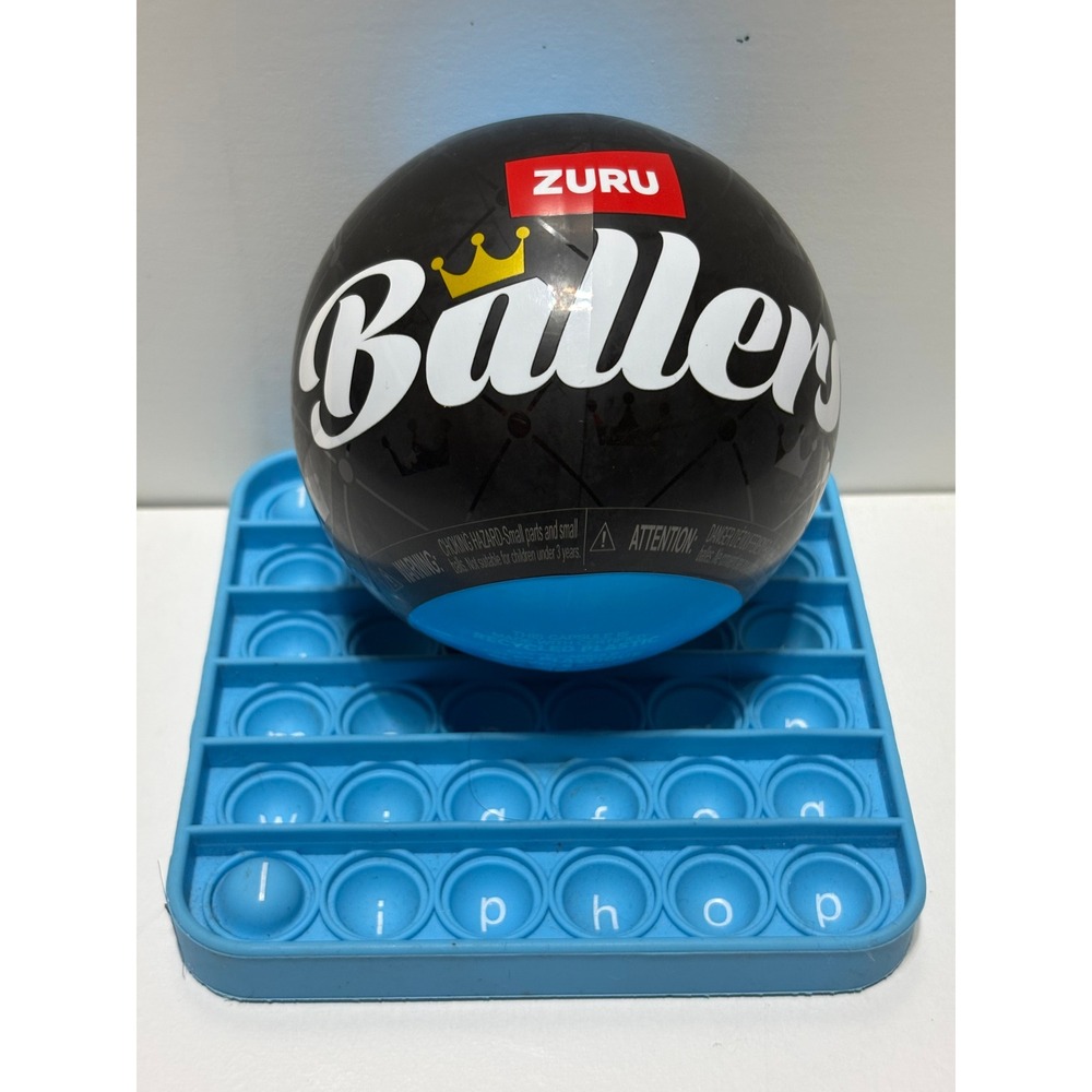 ZURU FIFA World Cup 2026 Ballers Series 1 Mystery Capsule Sealed Soccer Figure